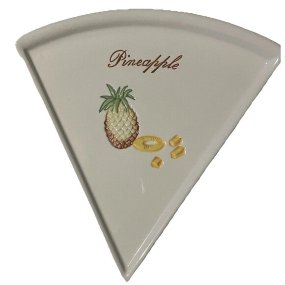 4 Pottery Barn Pizza Buono Stoneware Triangle Vegetable Pizza Slice Plates - Picture 7 of 16